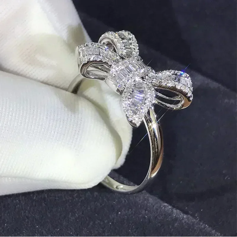 Luxury Lifestyle Jewelry - Huitan Big Bowknot 절묘한 큐빅 지르코니아
